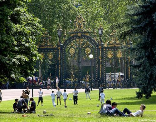 Belges Lägenhet Lyon Exteriör bild